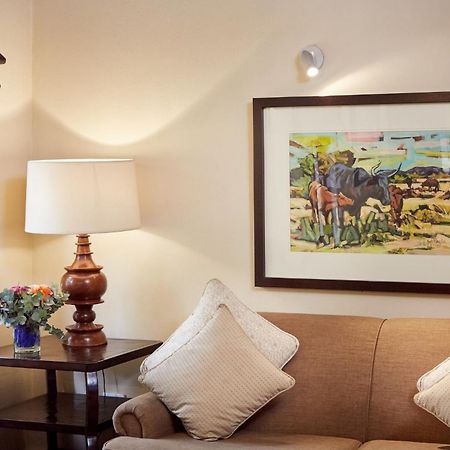Hotel First Group Magalies Park Hartbeespoort Zewnętrze zdjęcie