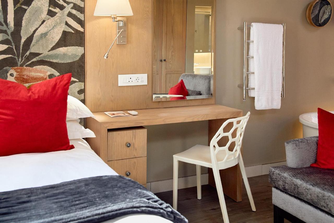 Hotel First Group Magalies Park Hartbeespoort Zewnętrze zdjęcie