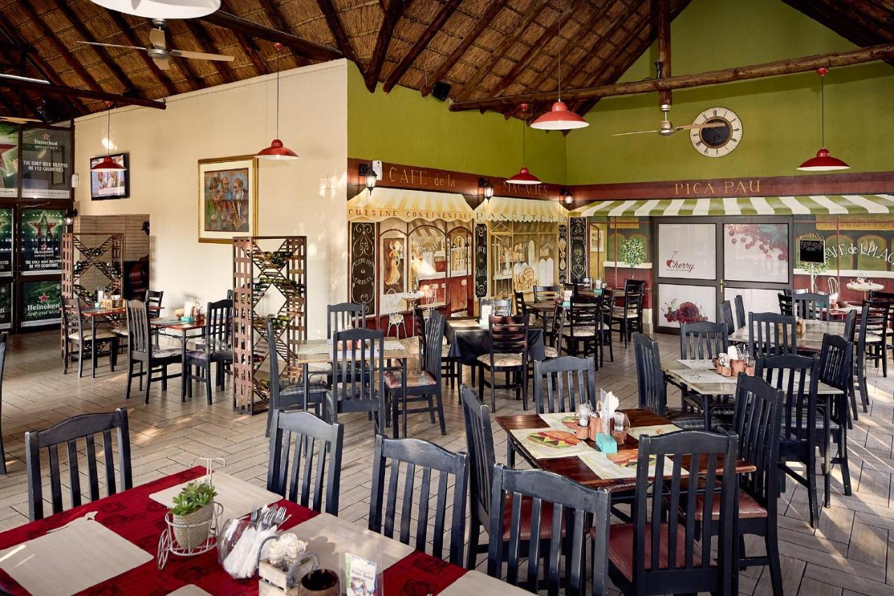 Hotel First Group Magalies Park Hartbeespoort Zewnętrze zdjęcie